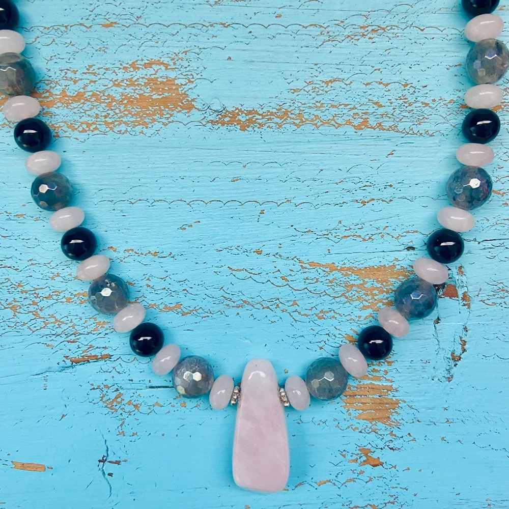 Rose Quartz and Labradorite Necklace